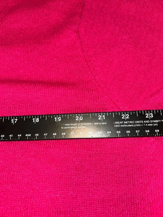 Sonoma Goods For Life 3x Lightweight V-Neck Bright Pink Soft Knit Sweater - Picture 11 of 12